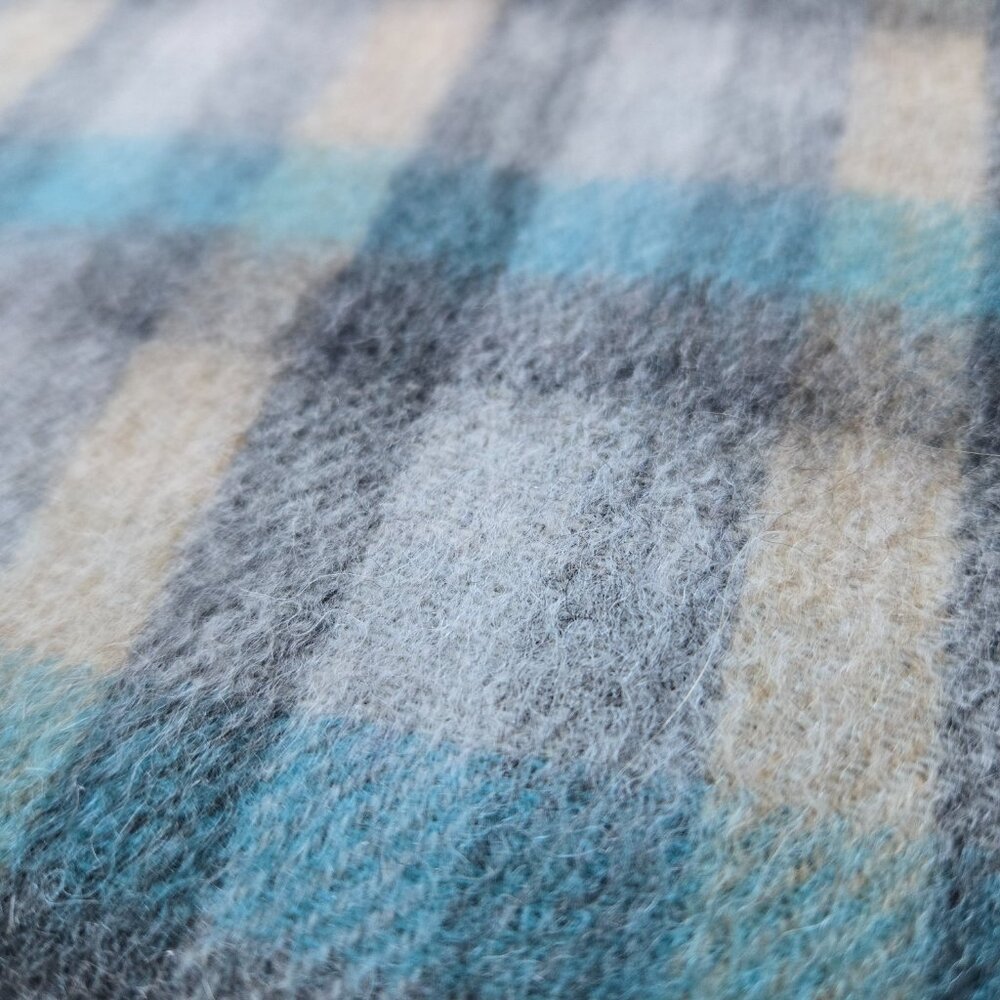 NWT Islander Lambswool Scarf Blue, Black & Tan Plaid - Picture 5 of 6